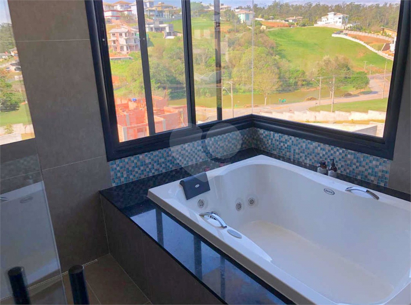 Sobrado à venda com 3 suítes em Condominio Residencial Paradiso, Itatiba, SP