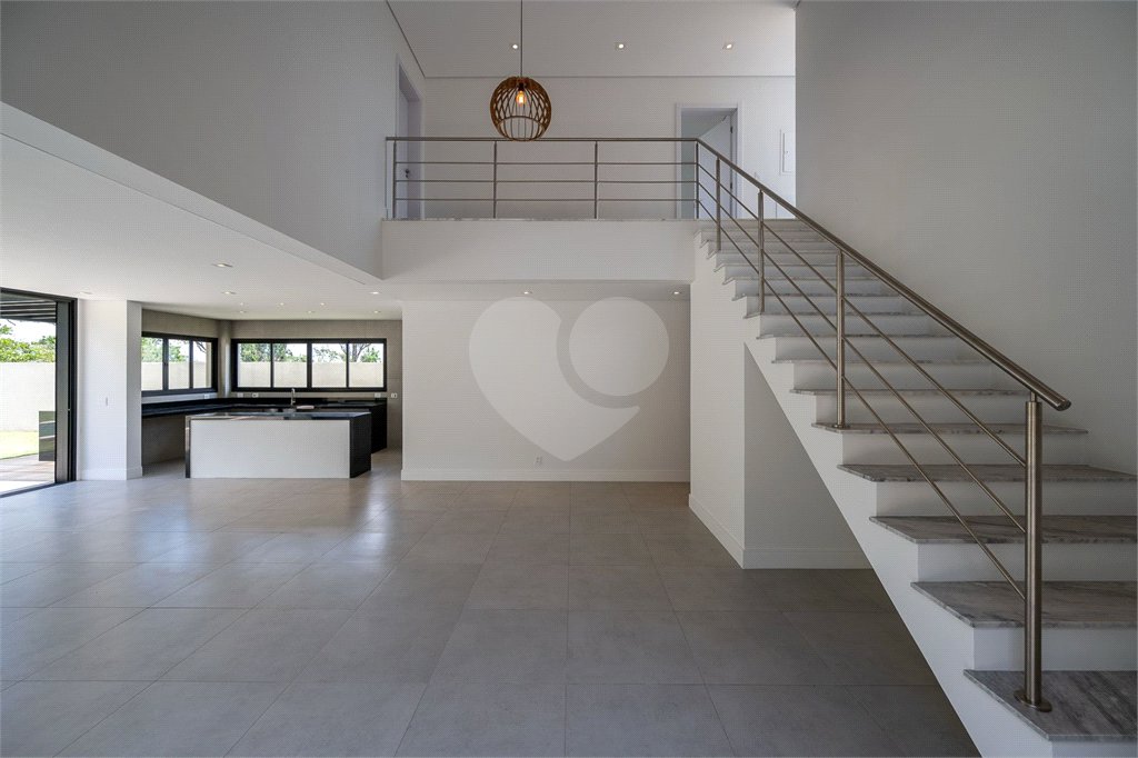 Casa à venda ou para alugar com 4 suítes no condomínio Residencial Arboretum, Vinhedo - SP