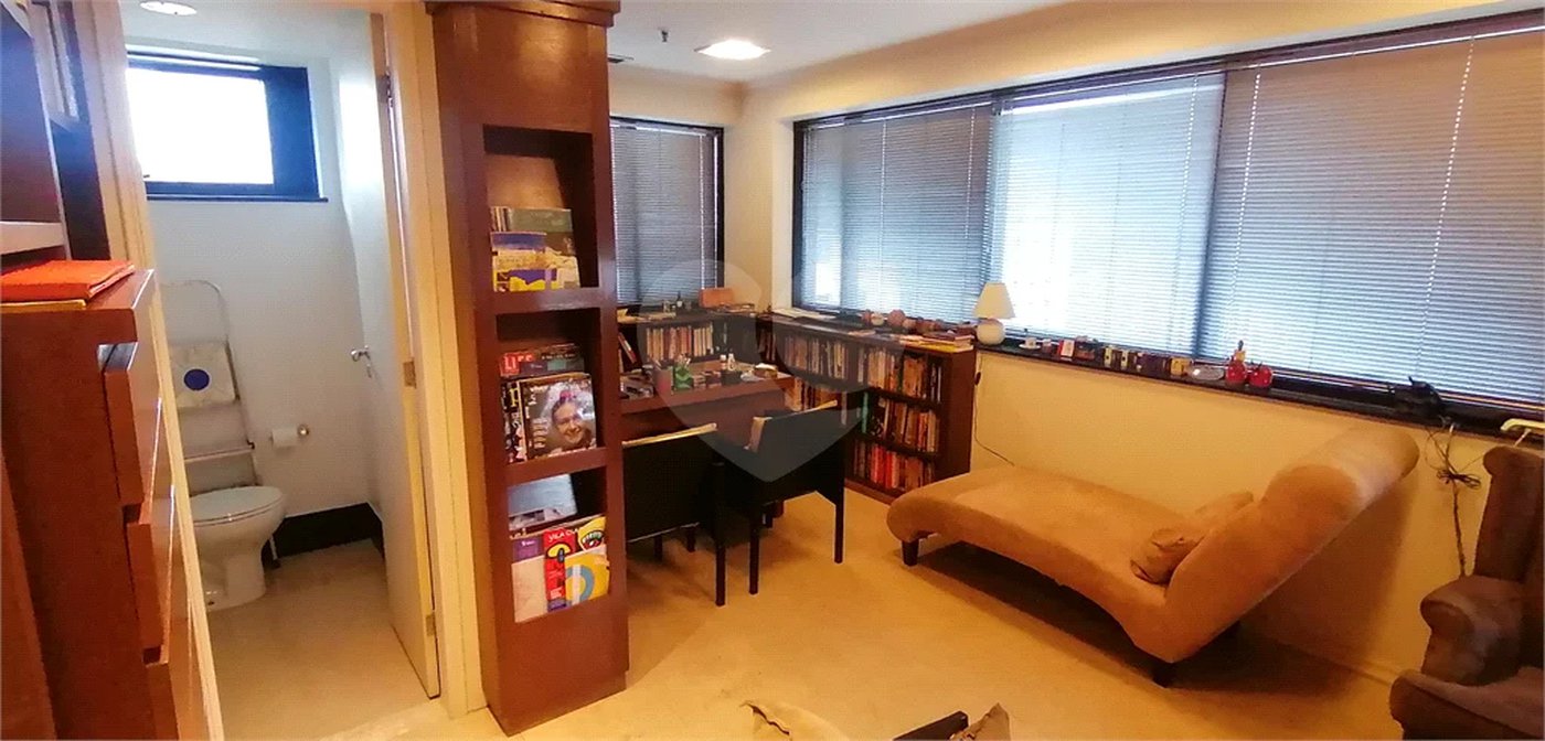 CONJUNTO COMERCIAL COM 45m2 PARA VENDA OU LOCAÇÃO NA VILA CLEMENTINO