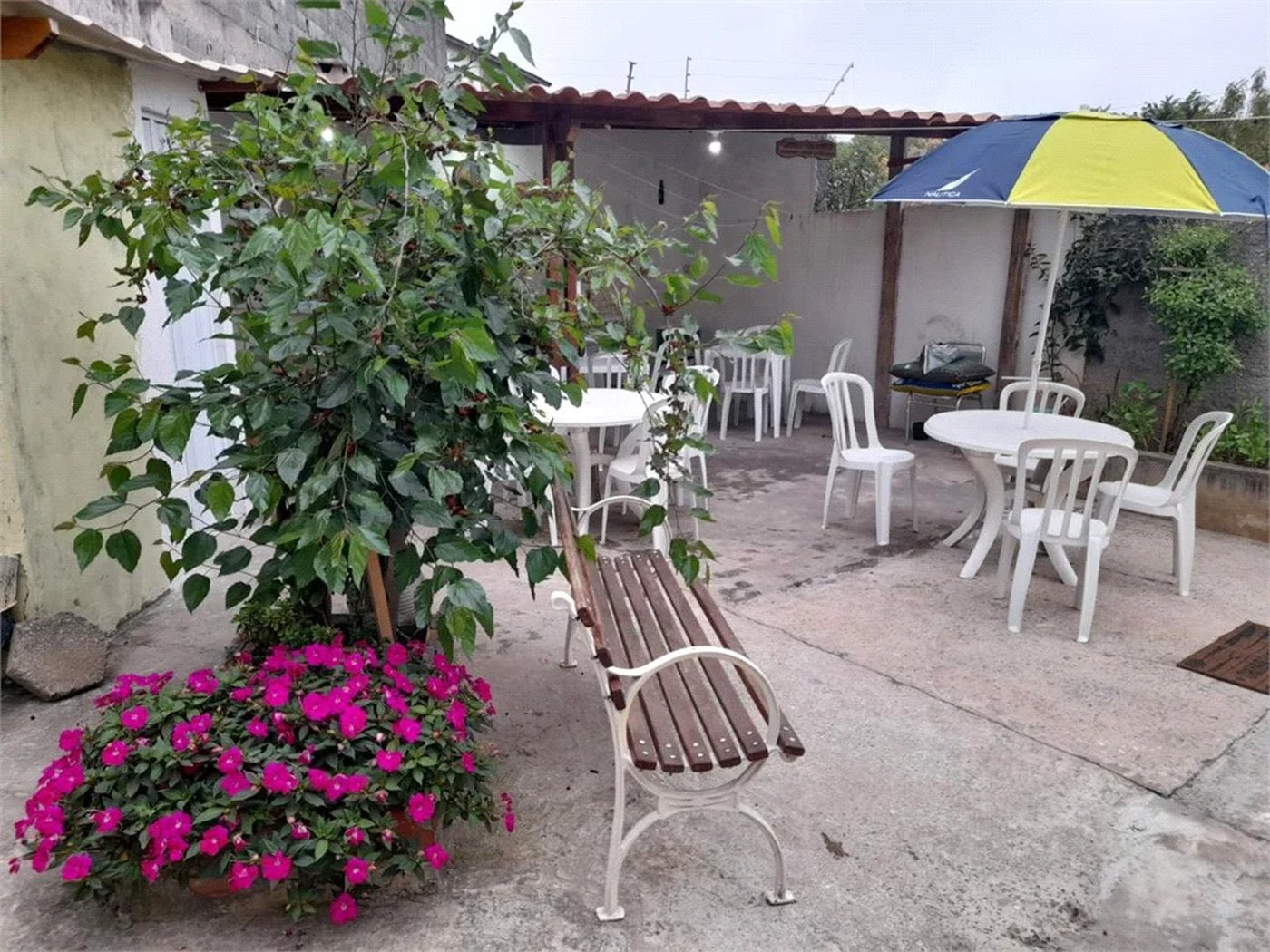 Casa à venda com 4 quartos, sendo 1 suíte, em City Bussocaba, Osasco, SP