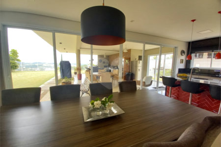 Casa à venda com 3 suítes no condomínio Alpes de Vinhedo, Vinhedo - SP