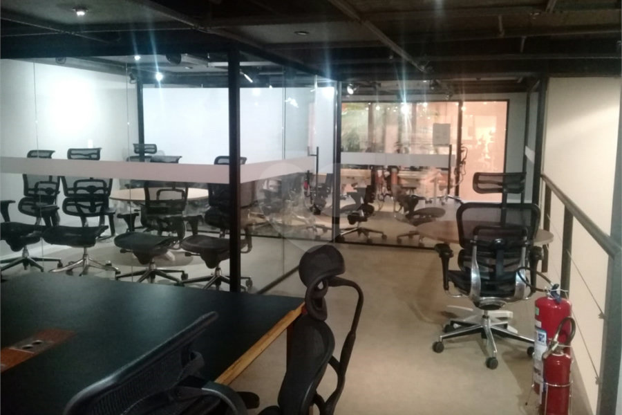 Sala à venda em Pinheiros, São Paulo, SP