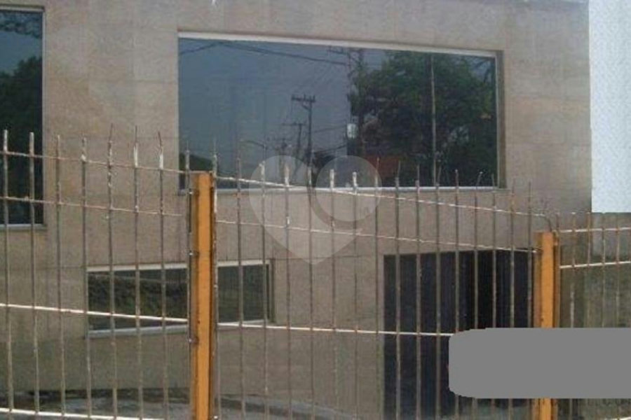 Sobrado à venda com 6 quartos, sendo 1 suíte, em Santana, São Paulo, SP