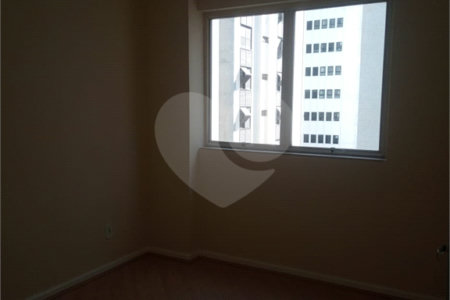 Apartamento em Santa Cecília com 1 vaga de garagem
