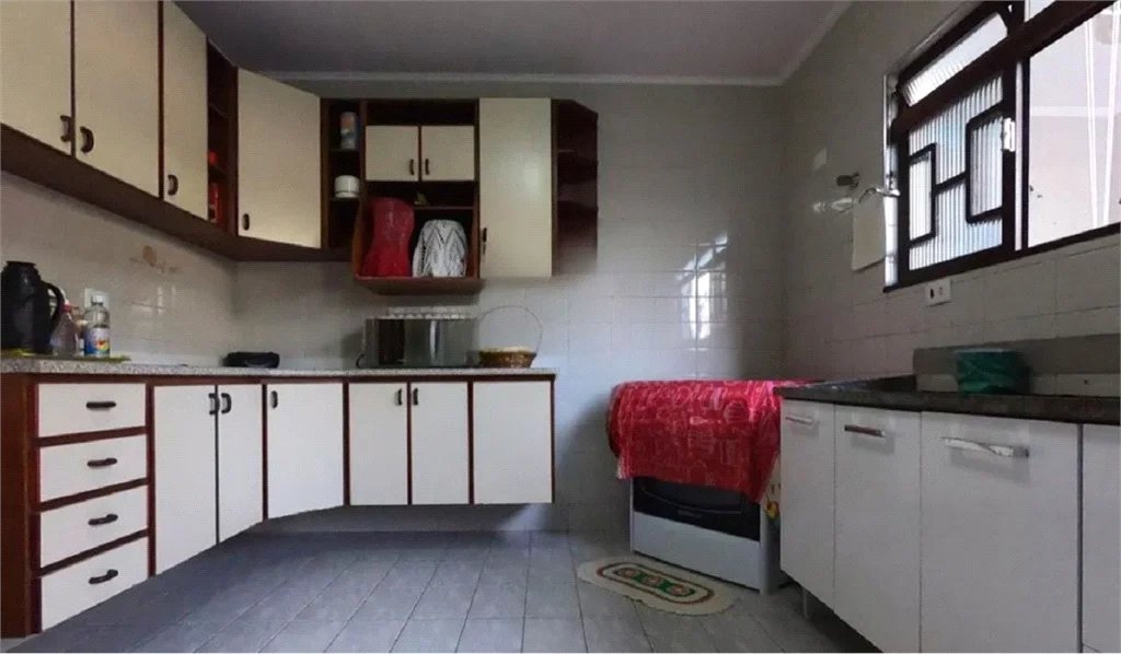 Casa à venda com 3 suítes em Jardim Namba, São Paulo, SP
