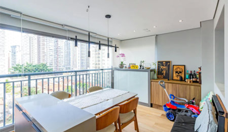 Apartamento à venda com 3 quartos, sendo 1 suíte,  em Santo Amaro, São Paulo, SP