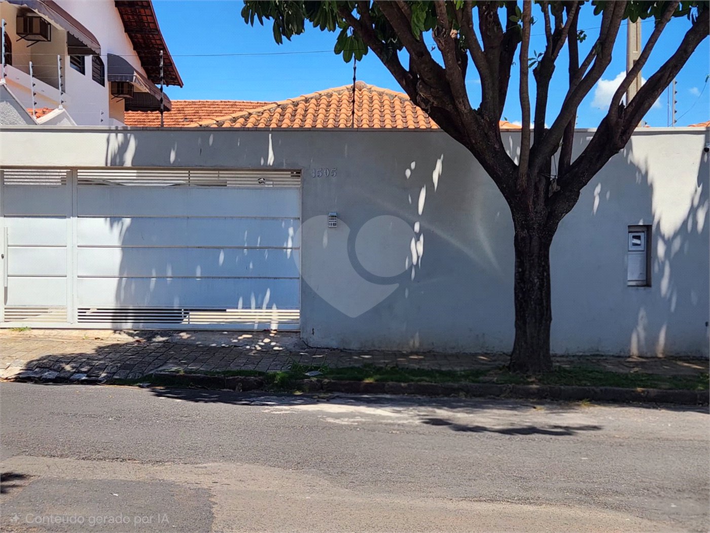 Casa à venda com 3 quartos, sendo 1 suíte, no Centro, Araraquara, SP