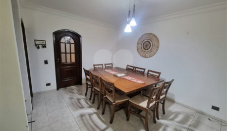 Casa à venda com 4 quartos, sendo 1 suíte,  em Jardim Lídia, São Paulo, SP