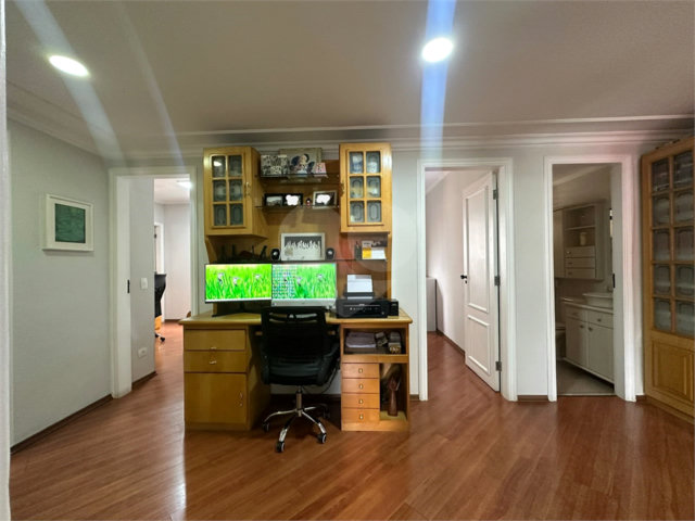 Apartamento à venda com 4 quartos, sendo 2 suítes,  em Santana, São Paulo, SP