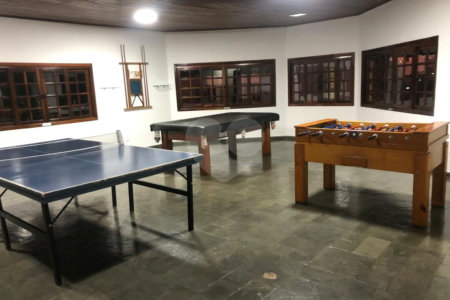 Casa à venda com 3 quartos, sendo 1 suíte, no condomínio Greenland, São Paulo - SP