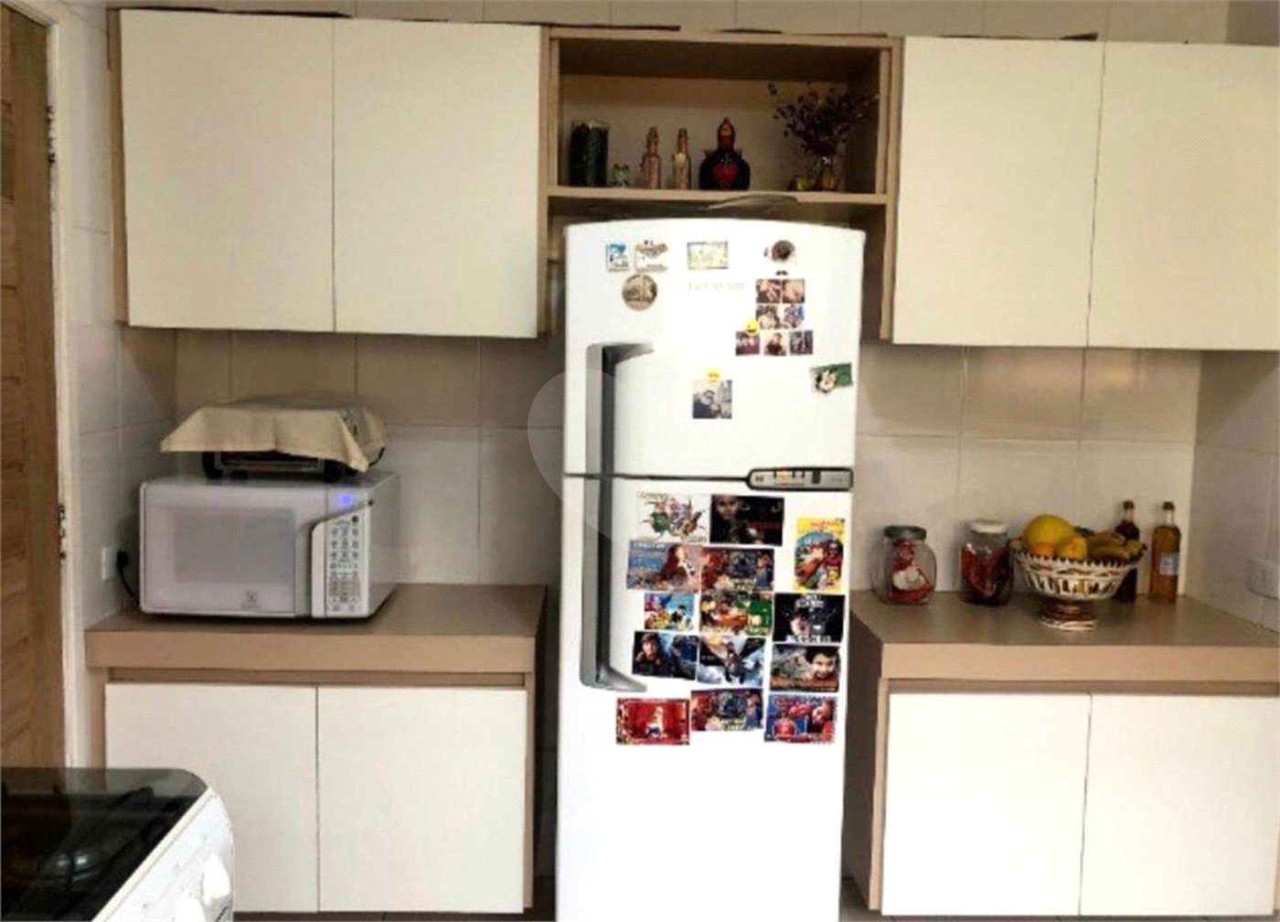 Sobrado à venda com 4 quartos, sendo 2 suítes, em Jardim Campo Limpo, São Paulo, SP