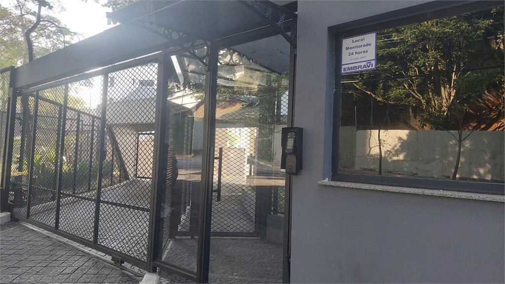 Apartamento à venda com 1 suíte em Vila Suzana, São Paulo, SP