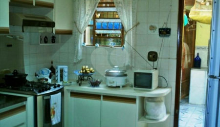 Sobrado à venda com 3 quartos, sendo 1 suíte,  em Horto, São Paulo, SP