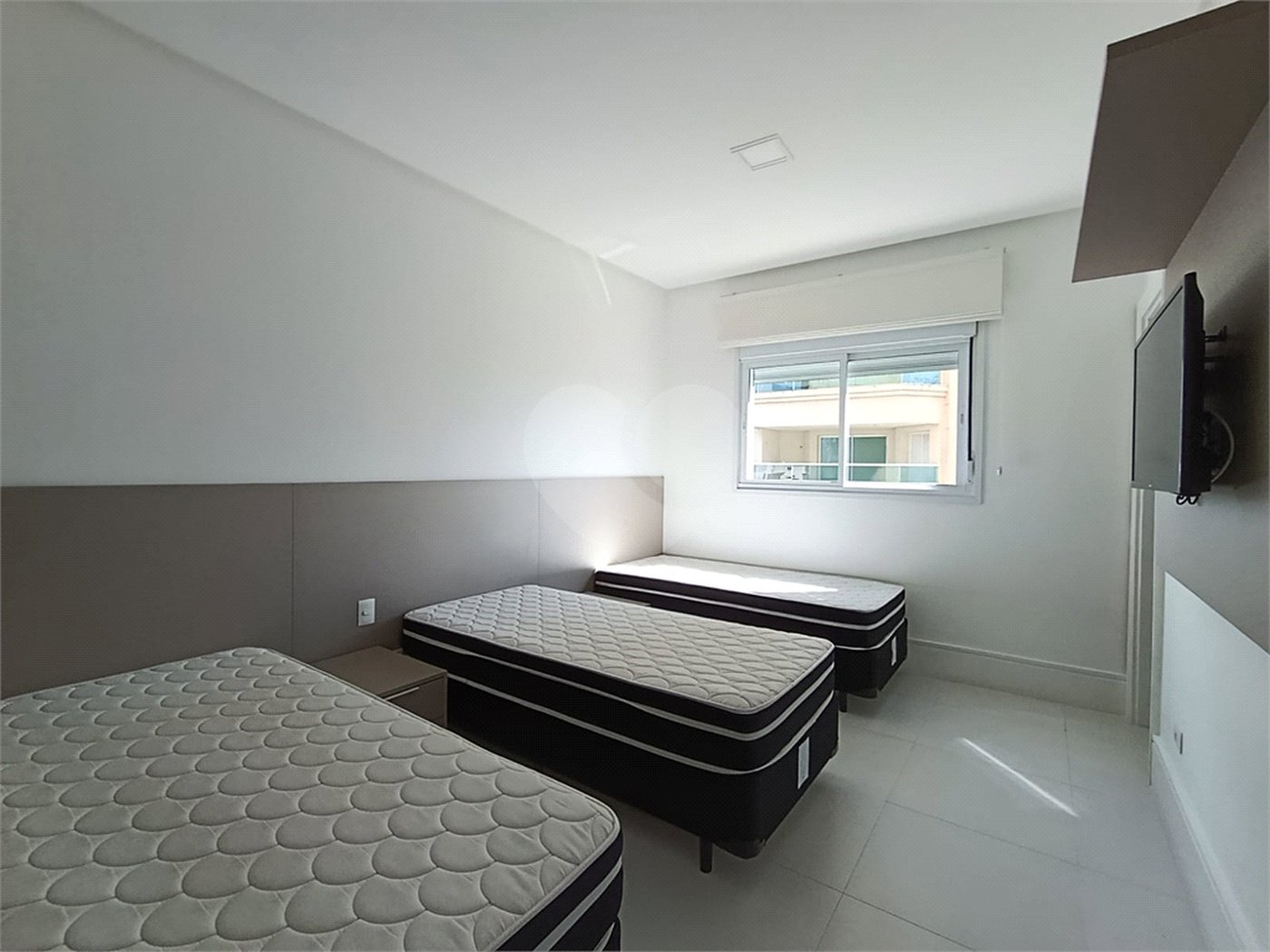 Apartamento para alugar com 3 suítes em Jardim Virgínia, Guarujá, SP