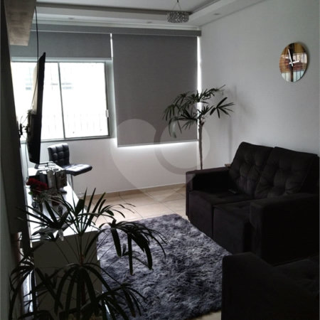 Apartamento à venda com 3 quartos, sendo 1 suíte,  no Centro, Mogi das Cruzes, SP