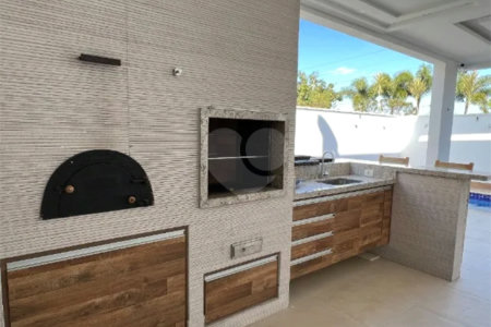 Casa à venda com 4 suítes no condomínio Jardim do Golfe 3, São José dos Campos - SP