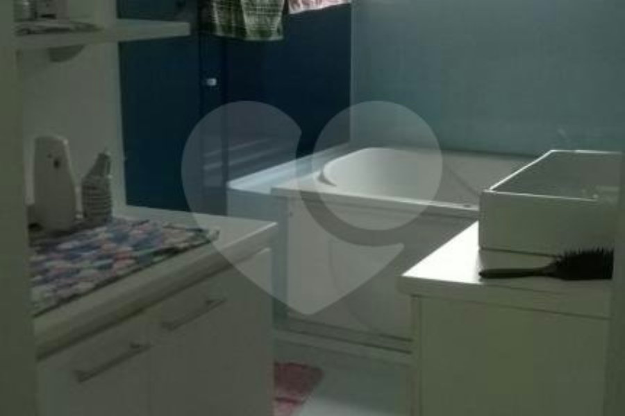 Sobrado à venda com 2 suítes em Limão, São Paulo, SP