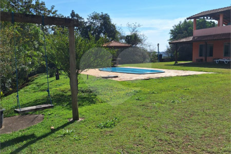 Chácara à venda ou para alugar com 3 quartos, sendo 1 suíte,  em Parque Residencial Itapeti, Mogi das Cruzes, SP