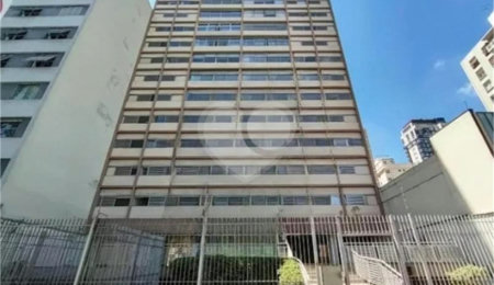 Apartamento à venda com 2 quartos, sendo 1 suíte, em Pinheiros, São Paulo, SP