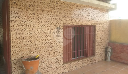 Casa à venda com 2 quartos, sendo 1 suíte,  em Vila Gustavo, São Paulo, SP