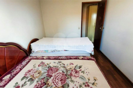 Casa à venda com 6 quartos, sendo 3 suítes, em Jardim Brasil (zona Sul), São Paulo, SP