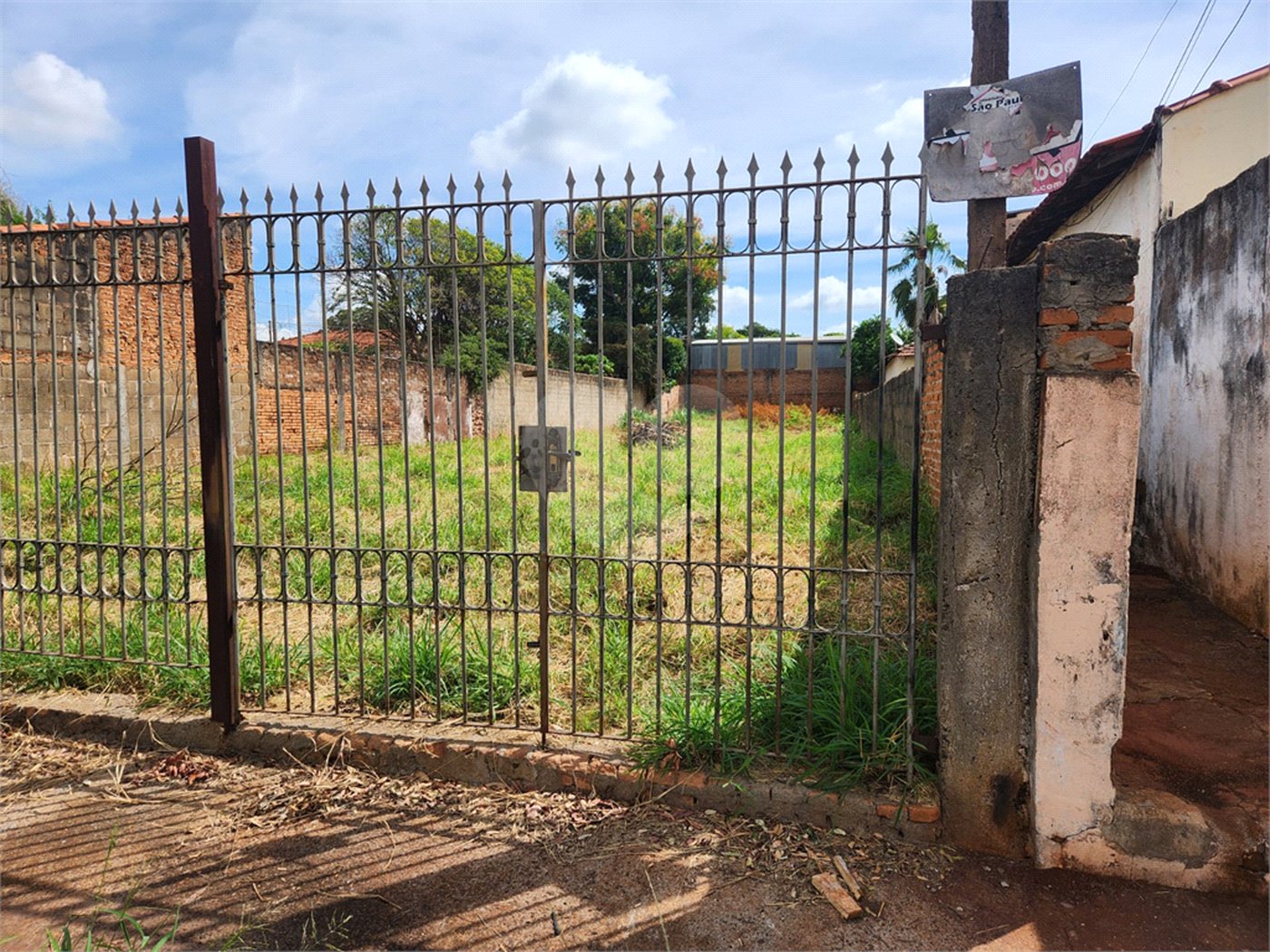 Terreno à venda em Jardim Quitandinha, Araraquara, SP