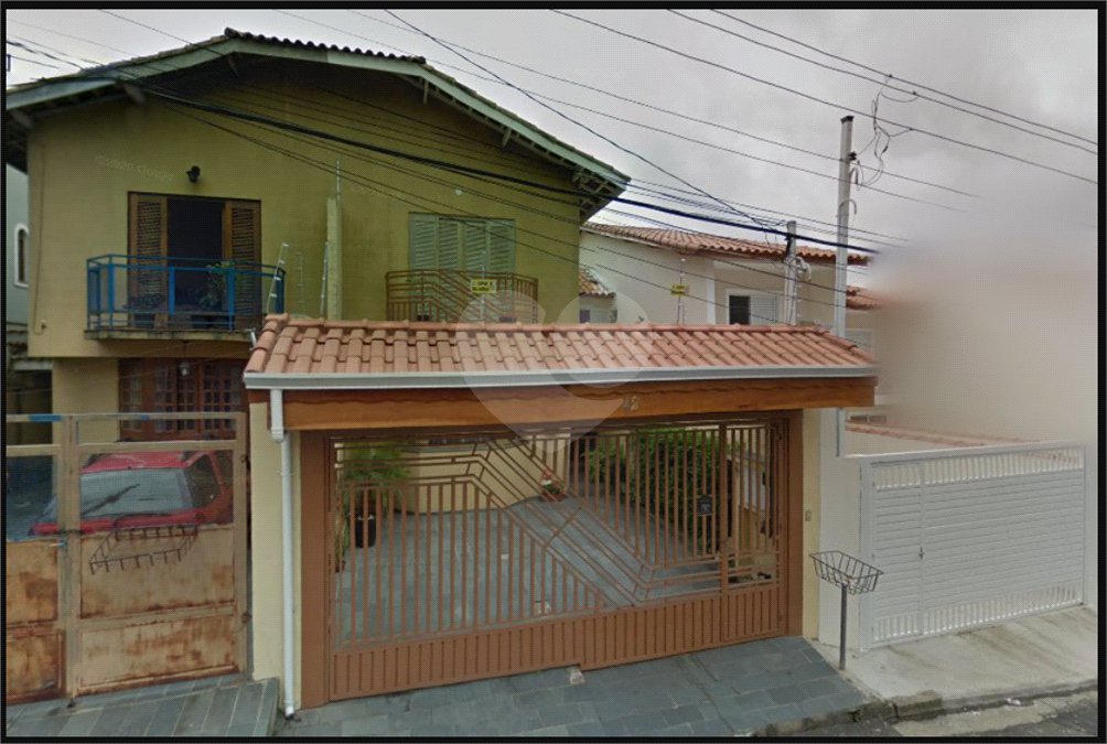 Sobrado à venda com 3 quartos, sendo 1 suíte, em Parque Ipê, São Paulo, SP