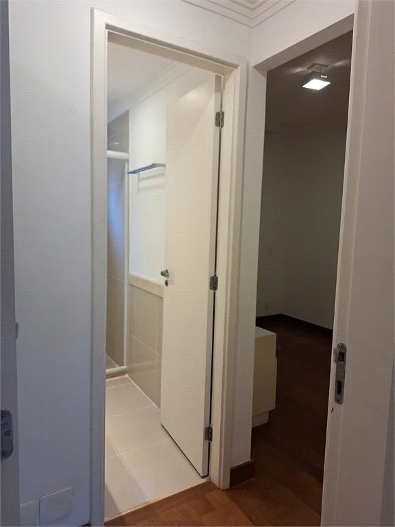 Apartamento à venda com 4 quartos, sendo 3 suítes, em Vila Gertrudes, São Paulo, SP
