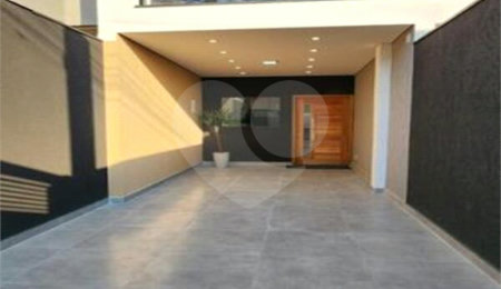 Casa à venda com 2 suítes,  no condomínio Residencial Oliveira, São Paulo - SP