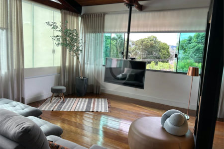 Casa à venda com 2 suítes no condomínio Residencial, Mogi das Cruzes - SP