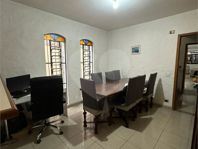 Sobrado à venda com 3 quartos, sendo 1 suíte,  em Jardim Prudência, São Paulo, SP