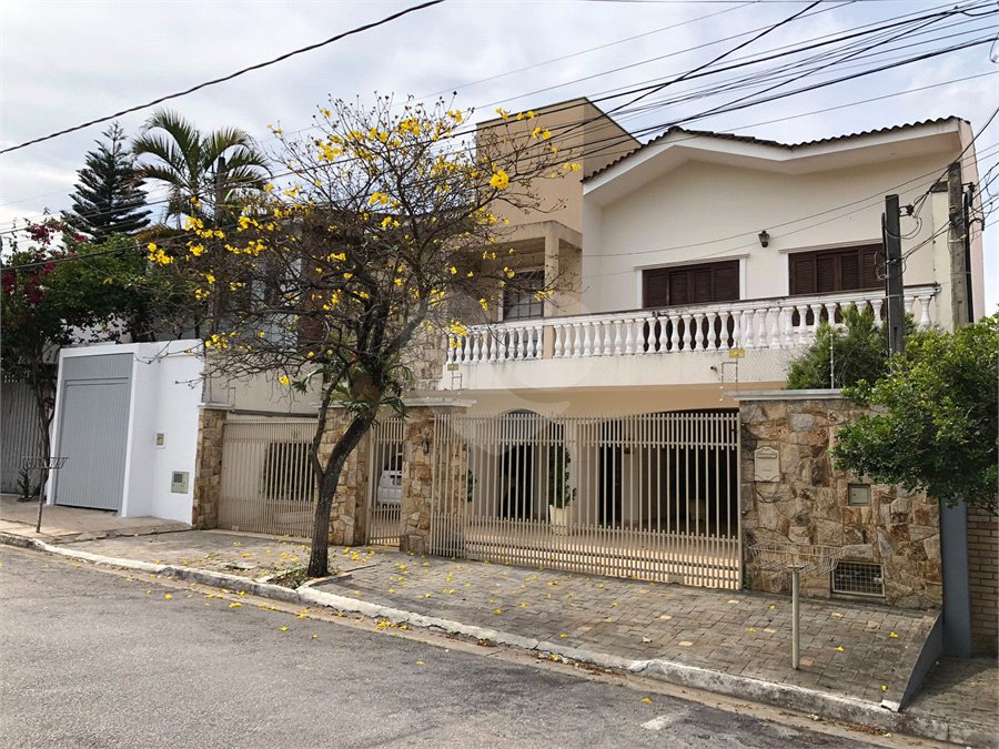 Casa à venda ou para alugar com 3 suítes em Parque Campolim, Sorocaba, SP