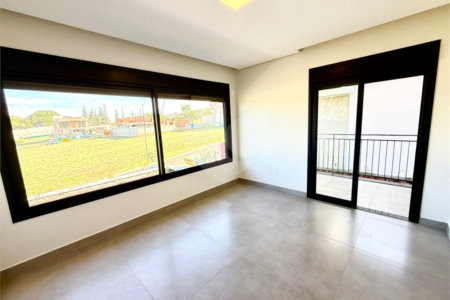 Casa à venda com 3 suítes no condomínio Villa Sapezal, Indaiatuba - SP