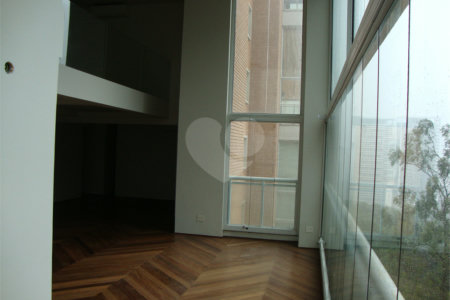 Apartamento à venda com 4 suítes em Jardim Fonte do Morumbi, São Paulo, SP