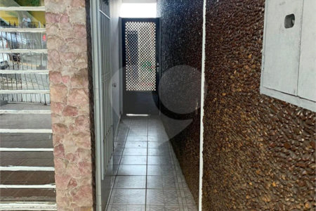 Sobrado à venda com 3 quartos em Vila Progredior, São Paulo, SP