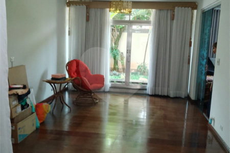 Casa à venda ou para alugar com 4 quartos, sendo 2 suítes, em Jardim Franca, São Paulo, SP