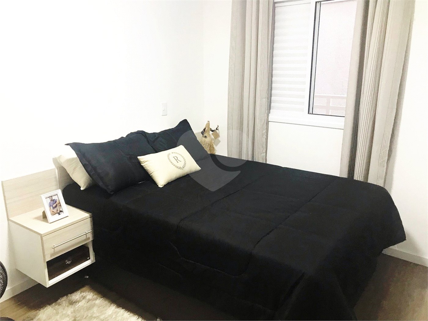 Casa à venda com 2 quartos no condomínio Guganis, São Paulo - SP