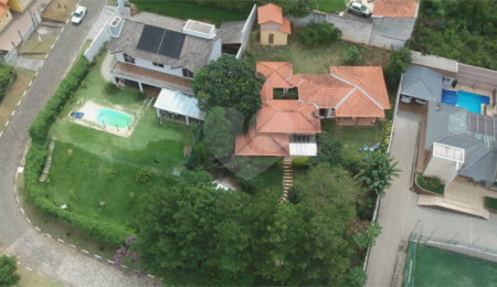 Casa à venda com 4 suítes no condomínio Alpes de Mairiporã, Mairiporã - SP