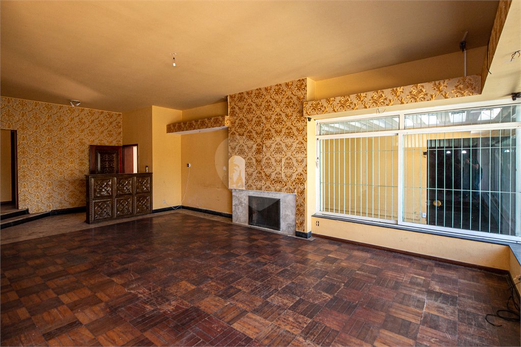 Casa Térrea à venda com 4 quartos, sendo 1 suíte,  em Brooklin Velho, São Paulo, SP