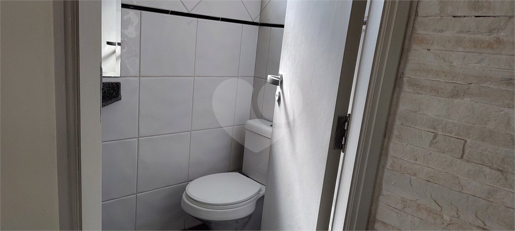 Casa à venda com 3 suítes em Vila Ipojuca, São Paulo, SP