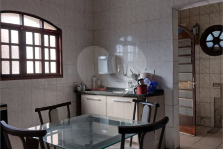 Casa à venda com 3 suítes em Parque Olimpico, Mogi das Cruzes, SP