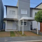 Casa à venda com 3 quartos, sendo 1 suíte,  no condomínio Vivere, Cuiabá - MT