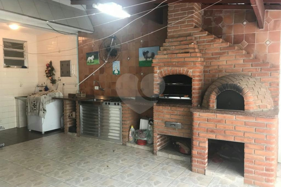 Sobrado à venda com 3 suítes em Santana, São Paulo, SP