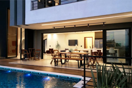 Casa à venda com 4 suítes em Monte Alegre, Vinhedo, SP