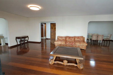 Apartamento para alugar com 4 quartos, sendo 3 suítes, em Santo Amaro, São Paulo, SP