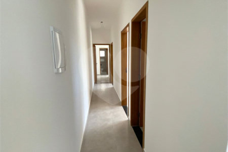 Casa à venda com 3 quartos, sendo 1 suíte, no condomínio Residencial Santa Martha, Bom Jesus dos Perdões - SP