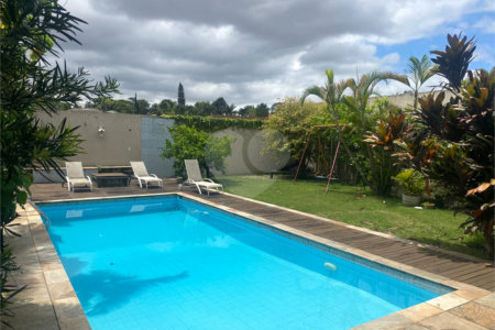Sobrado à venda com 4 suítes em Chácara Monte Alegre, São Paulo, SP
