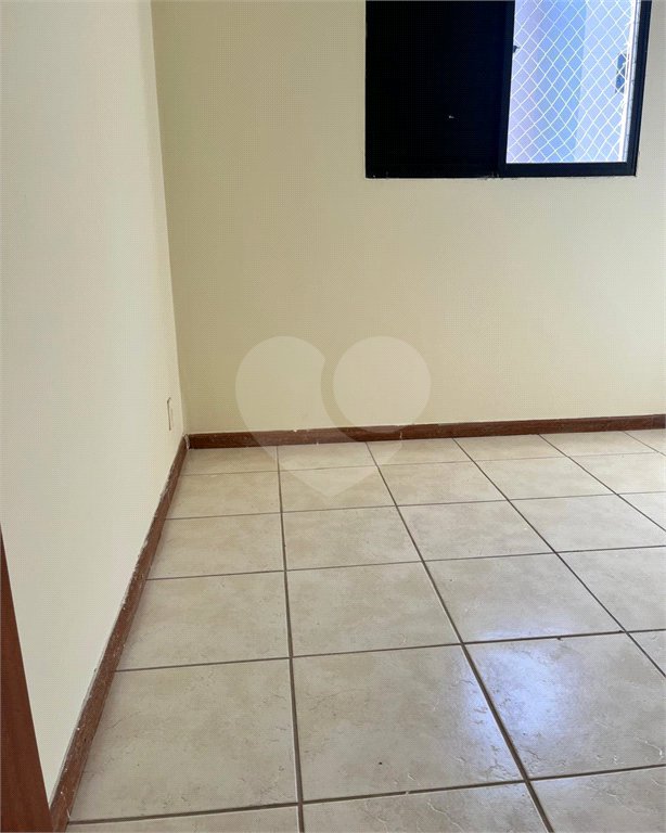 Apartamento à venda com 2 quartos, sendo 1 suíte, em Jardim Novo Mundo, Sorocaba, SP