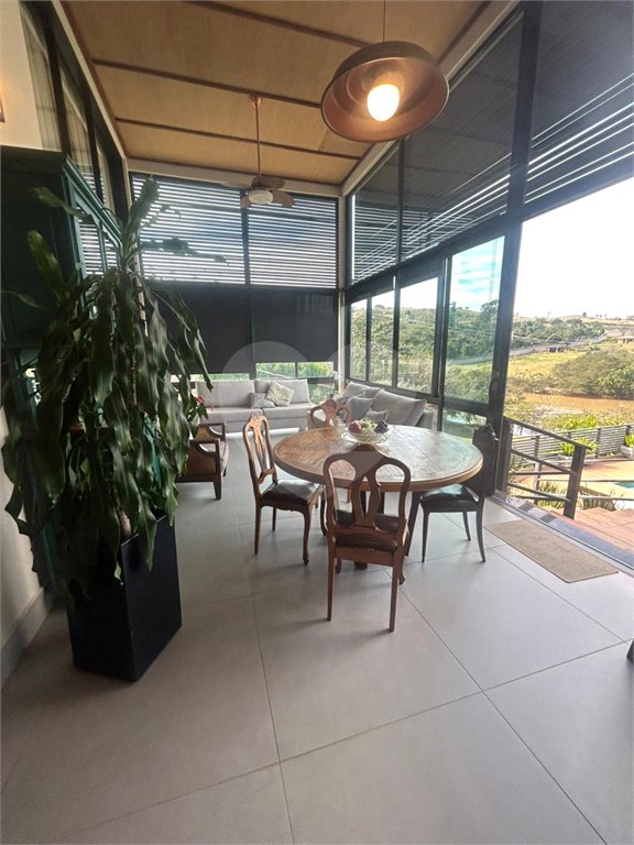 Casa à venda com 3 suítes no condomínio Campo de Toscana, Vinhedo - SP
