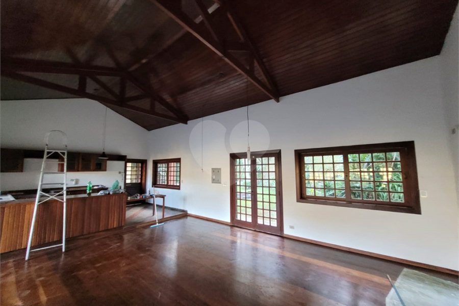 Casa à venda com 3 quartos, sendo 1 suíte,  em Serra da Cantareira, Mairiporã, SP